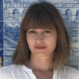 Roula Nezi